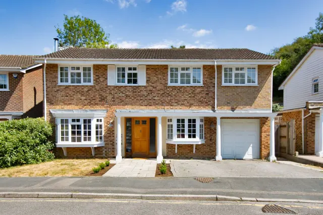 The Dene, Sevenoaks, Kent, TN13 1PB, photo 1