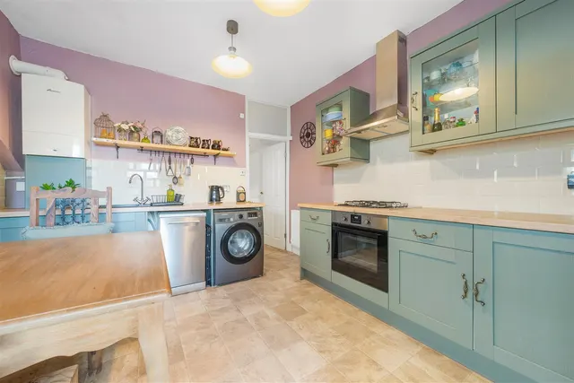 Phoenix Road, Penge, SE20, photo 2