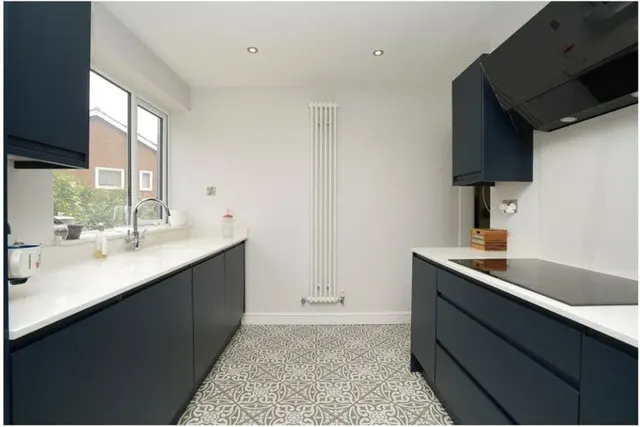 Photo 2 — Priory Crescent, Gedling, Nottingham, Nottinghamshire, NG4