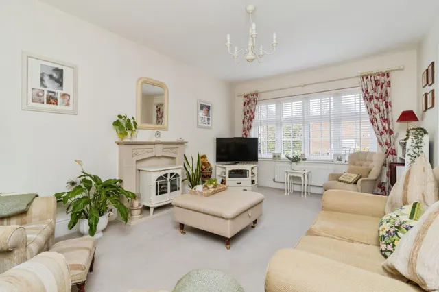 Primrose Drive, Newton Abbot, TQ12, photo 3