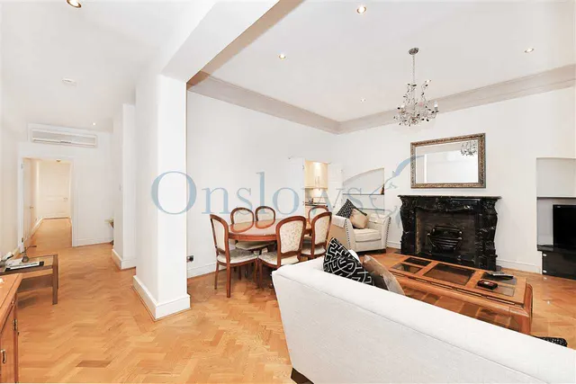 Queens Gate, South Kensington, SW7, photo 3
