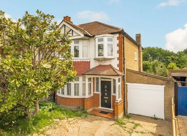Hook Rise South, Surbiton, KT6, photo 1