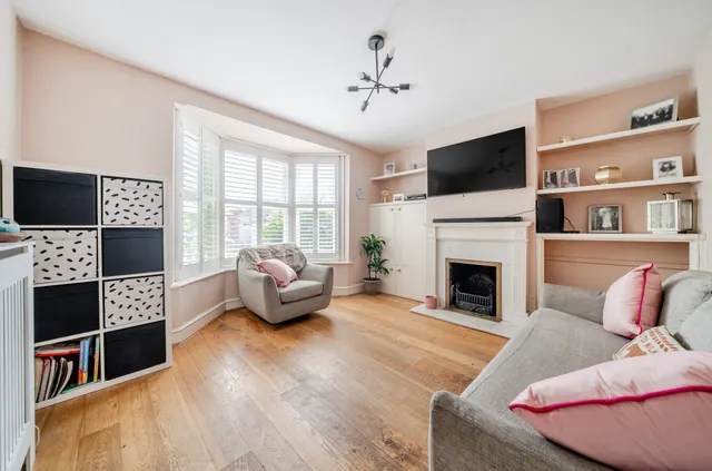 Hallam Road, Godalming, GU7, photo 2