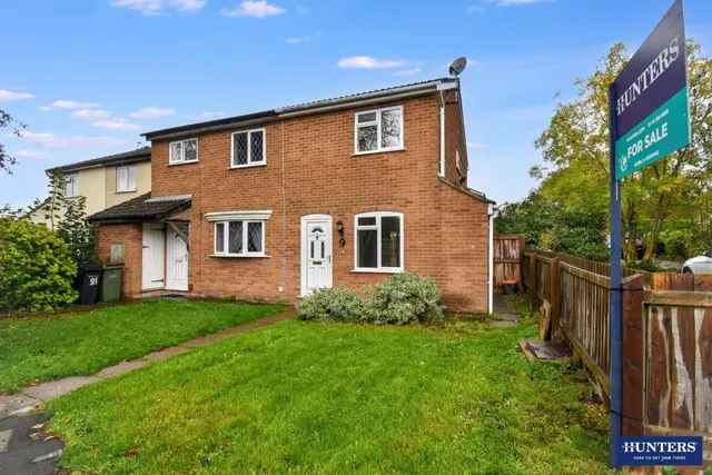 Bideford Close, Wigston, LE18, photo 1