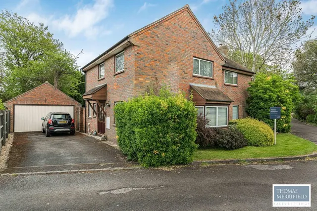 Roman Place, Didcot, photo 1