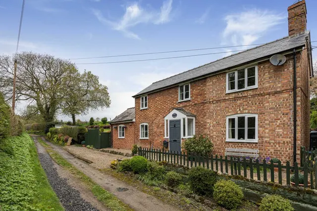 Brick Cottage, Staunton-On-Arrow, Leominster, Herefordshire, HR6 9LE, photo 1