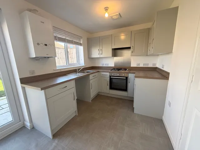 Wright Drive, Bircotes, DN11, photo 2