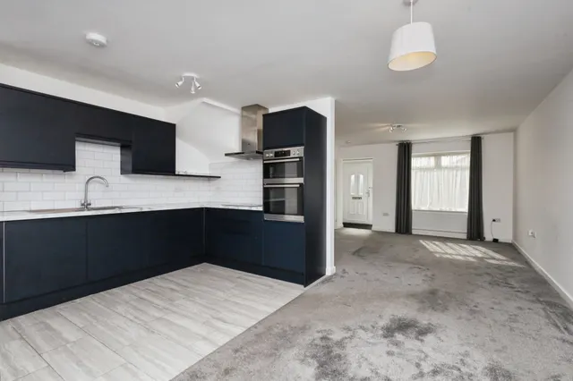 Seven Sisters Road, Eastbourne, BN22, photo 3