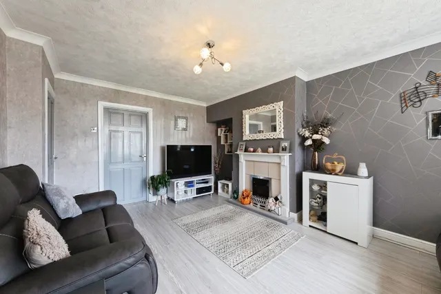 Photo 3 — Mapleton Grove, Hall Green, Birmingham, West Midlands, B28