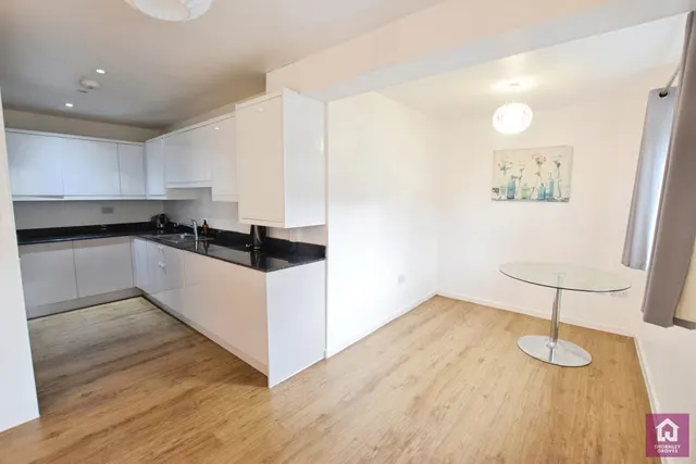 Lower Broughton Road, Salford, M7, photo 3