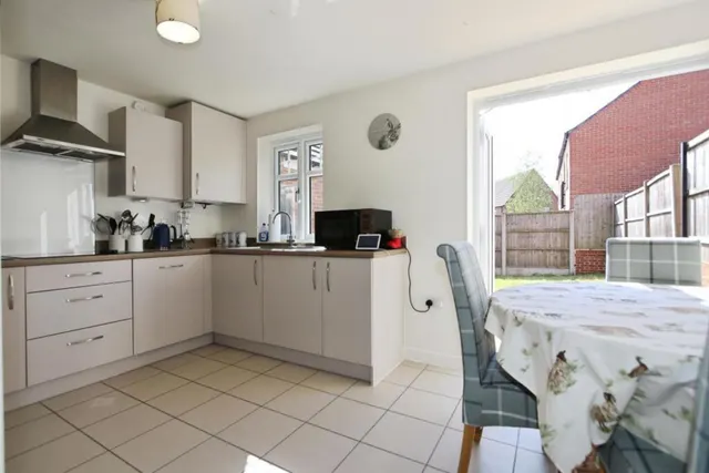 Abbotsford Road, Ashby-De-La-Zouch, LE65, photo 2