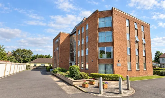 Clarence Road East, Weston-super-Mare, BS23, photo 1