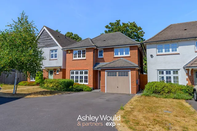 Bill Thomas Way, Rowley Regis, B65, photo 1