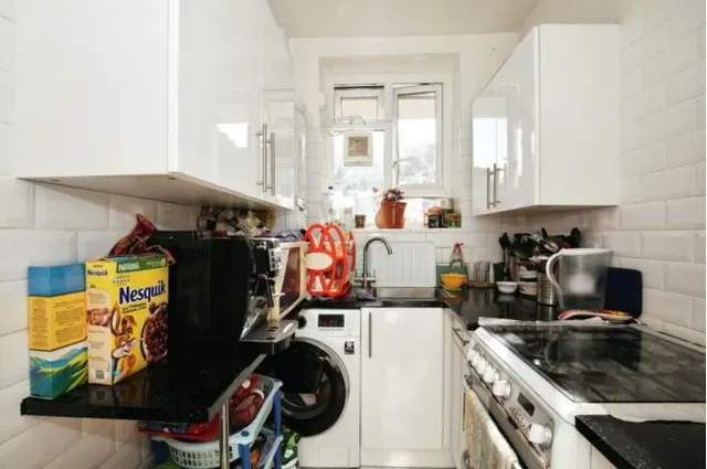 Fulham Palace Road, London, SW6, photo 3