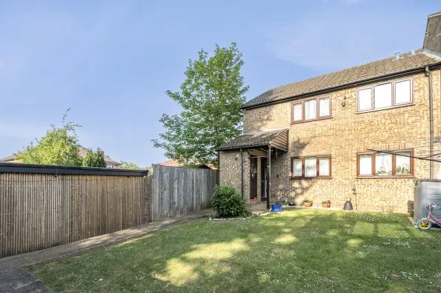 Birinus Close, High Wycombe, HP12, photo 1