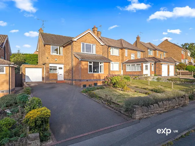 Summercourt Drive, Ravenshead, photo 1