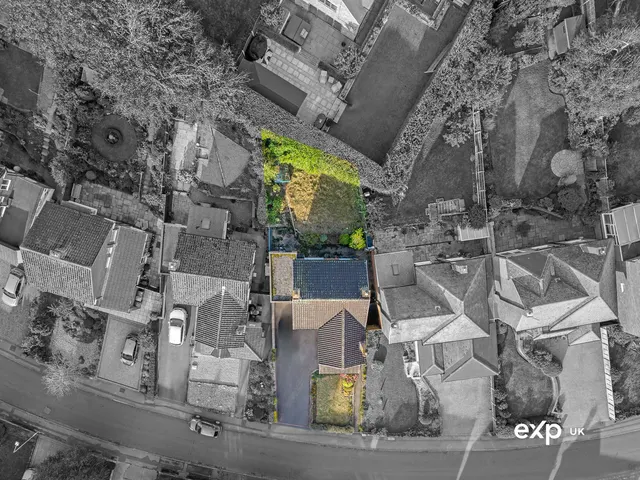 Summercourt Drive, Ravenshead, photo 2