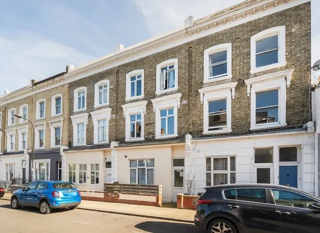 Adelaide Grove, Shepherds Bush, W12, photo 1