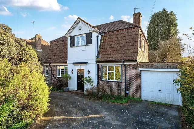 Knoll Rise, Orpington, BR6, photo 1