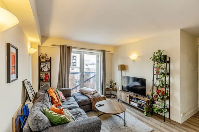 Ferry Street, Bristol, BS1, photo 1