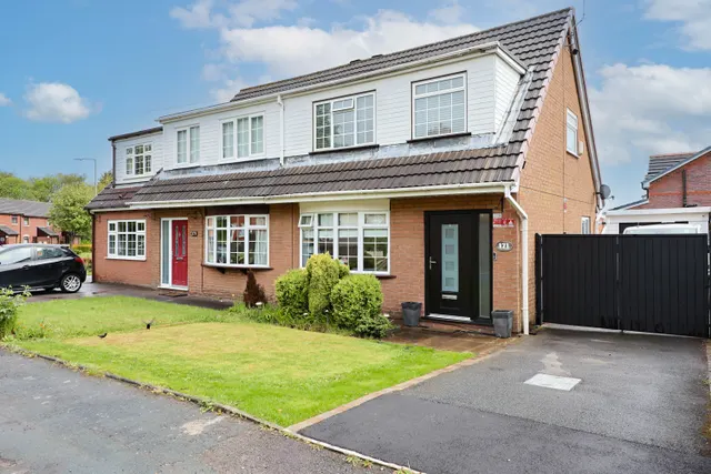 Bradley Lane, Standish, photo 1