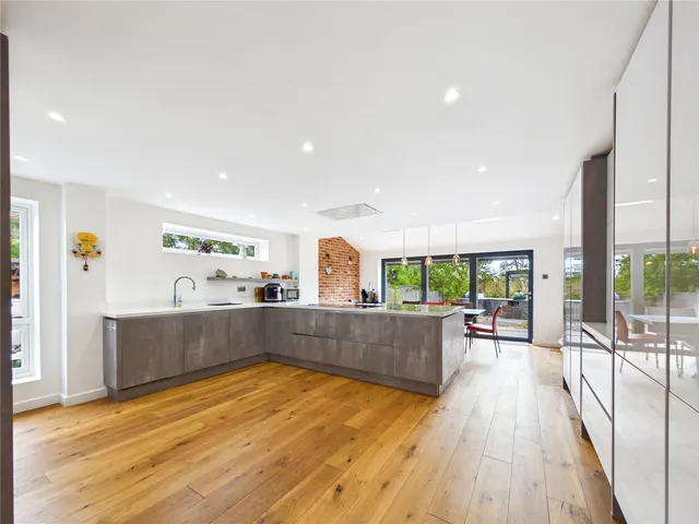Peldon Road, Peldon, CO5, photo 2
