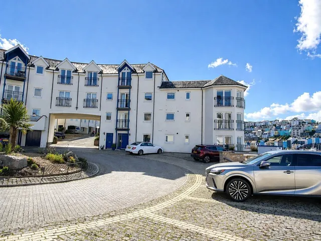Moorings Reach, Brixham, TQ5