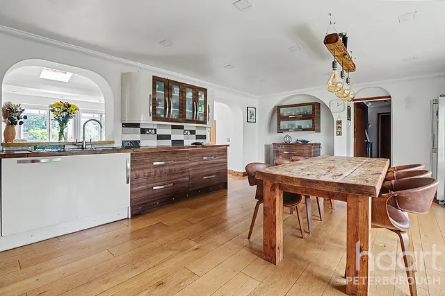 Herne Road, Ramsey St marys, PE26, photo 3