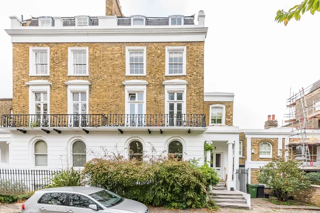 Photo 2 — Crescent Grove, London, SW4