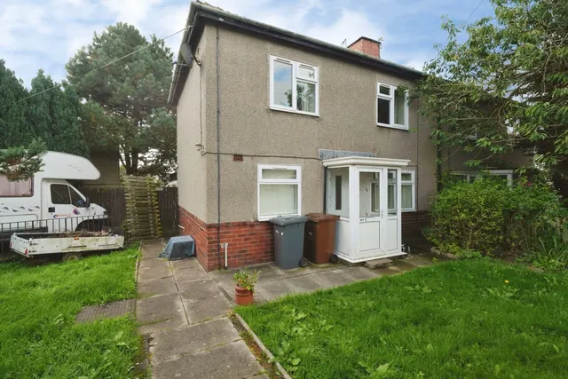 North Street, Colne, BB8, photo 2