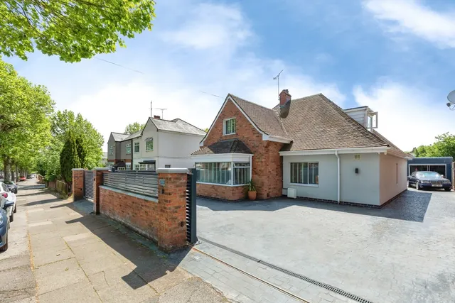 Lythalls Lane, Holbrooks, Coventry, CV6, photo 1