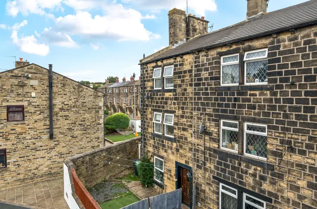 Woodland View, Calverley, LS28, photo 1