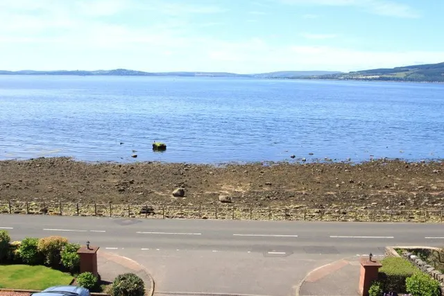 Photo 2 — Redcliffe Manor, Skelmorlie, North Ayrshire, PA17