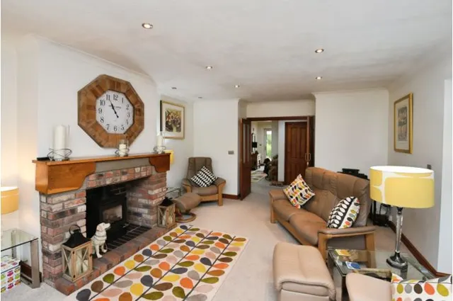 Photo 3 — Platts Lane, Bucknall, Woodhall Spa