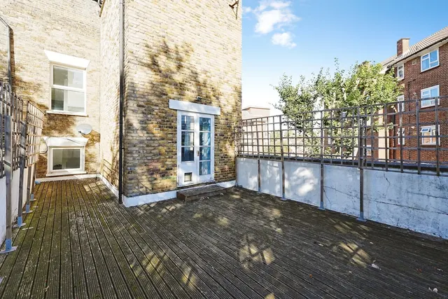 Campshill Road, London, SE13, photo 2