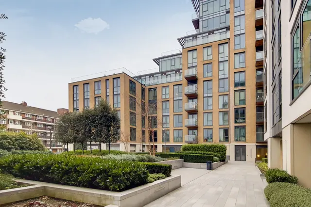 5 Jasmine House, Battersea Reach, Juniper Drive, London, photo 1