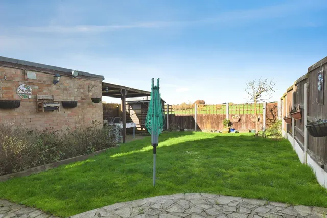 Hillside Road, Southminster, CM0, photo 2