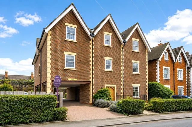 Nightingale Road, Guildford, GU1, photo 1