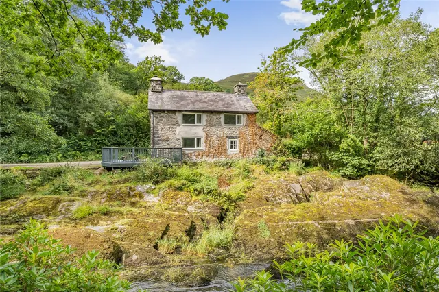 2 bedroom house — Camlan, Mallwyd, Machynlleth, Gwynedd, SY20 9EP