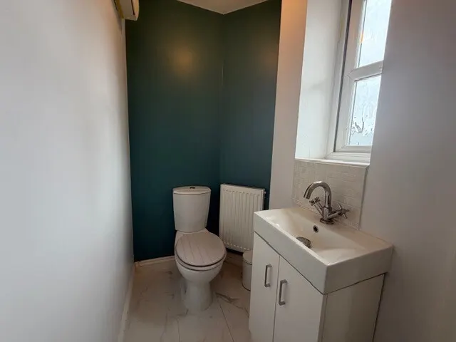 York Crescent, B70, photo 3