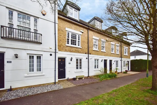 Fennel Close, Maidstone, ME16, photo 1