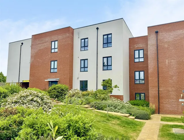 Brooklands Road, Bexhill-On-Sea, TN39 4FR, photo 1