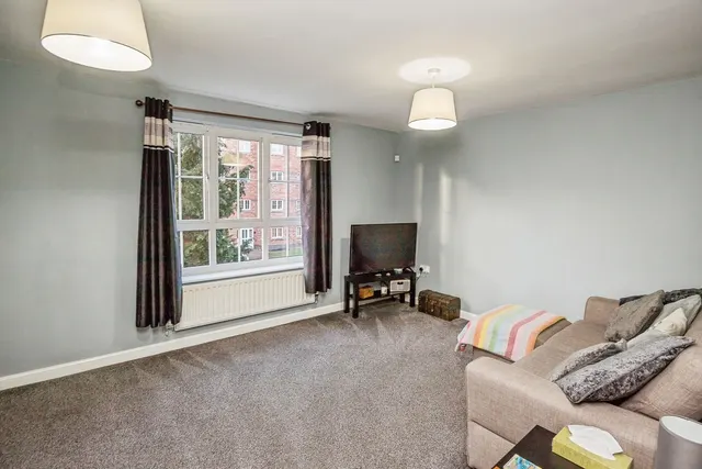 Thomas Brassey Close, Chester, CH2, photo 2
