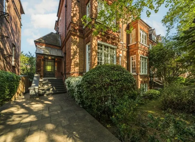 Fitzjohns Avenue, Hampstead, NW3, photo 1