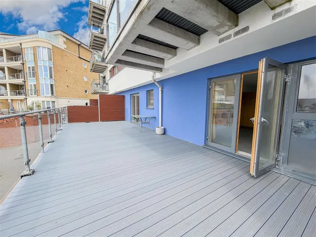 Photo 3 — Midway Quay, Eastbourne, BN23 5DB