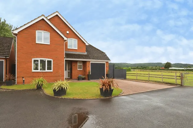 The Paddock, Stourport-On-Severn, photo 1