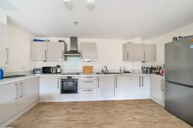 Giles Crescent, Stevenage, SG1, photo 2