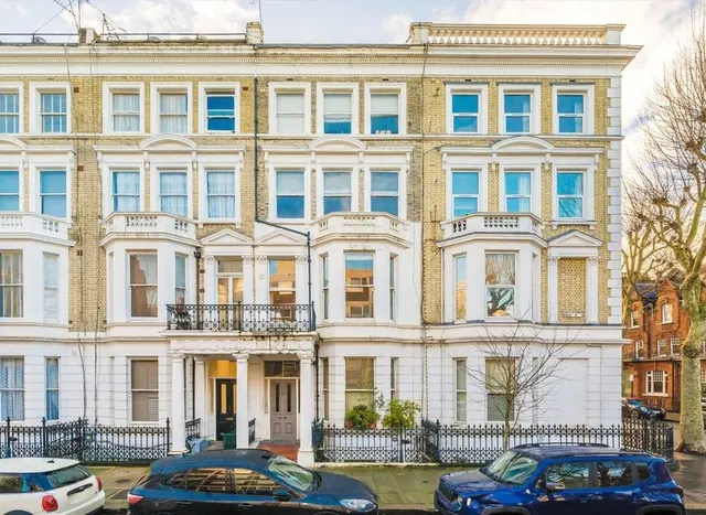 Castletown Road, West Kensington, W14, photo 1
