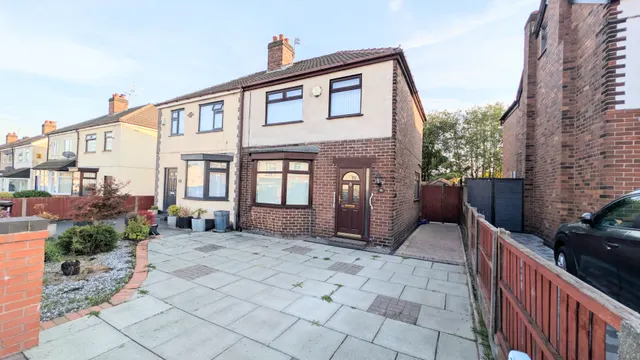 Cross Lane, Whiston, L35, photo 1