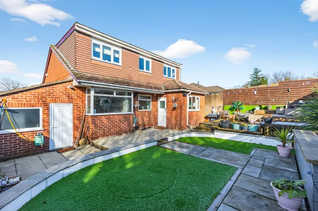 Hillary Avenue, Ashton-Under-Lyne, OL7, photo 1